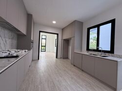Grove Avenue (D10), Detached #524585761